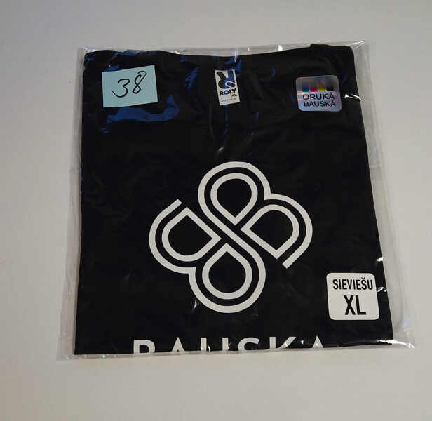 38. Sieviešu T-krekls XL, Bauska
